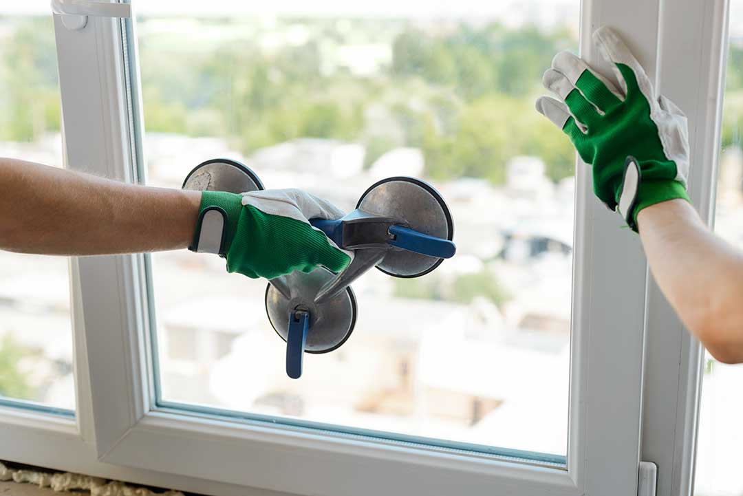 Window Contractor photo from Adobe Stock