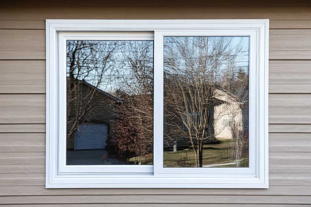 Window Contractor photo from Adobe Stock